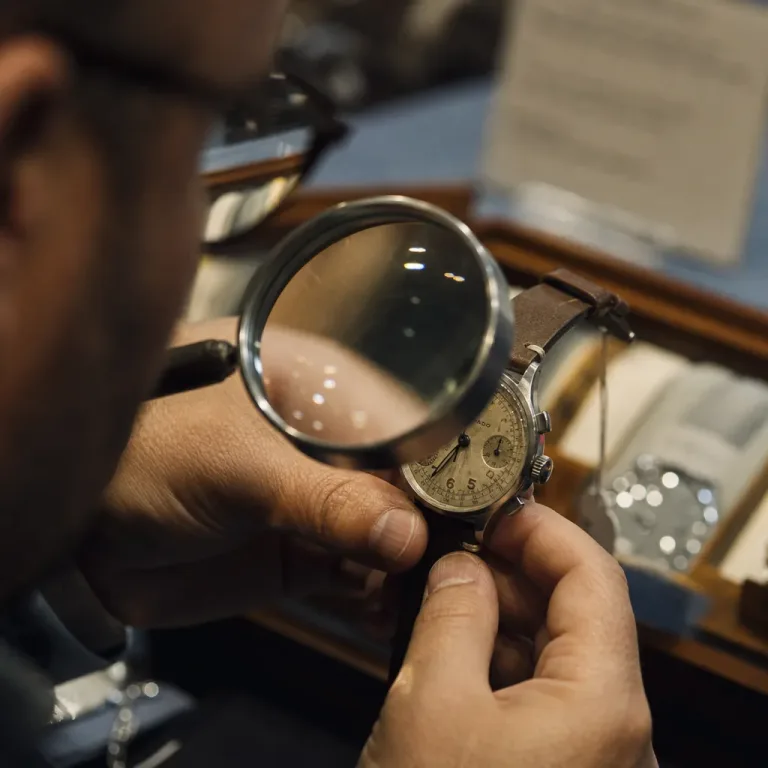 Featured: How to Research Items Before Bidding at Any Auction