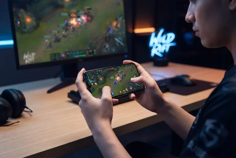 Featured image for: Uncovering the Power of Mobile Tactics in League of Legends: Wild Rift